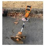 Worx battery operated weedeater with bag of extra
