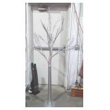 Home decor tree, does separate in the middle, 75