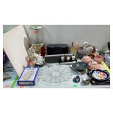 Group - Oyster & pearl platter, bottle stoppers,