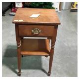 Night stand, single drawer made by Ethan Allen,