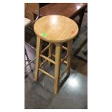 Barstool needs to be cleaned 30in tall