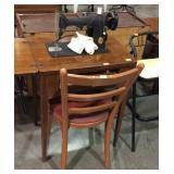 Singer sewing machine and chair AH604105
