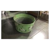 Painted enamel bucket 20in dia