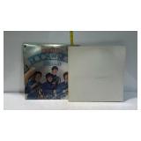 2 Beatles Records / 33