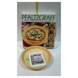 Pfaltzgraff deep dish pizza stone with box, unused