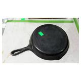 Wagner Ware cast iron skillet. 10 1/2".