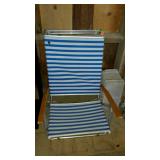 Beach chair blue and white