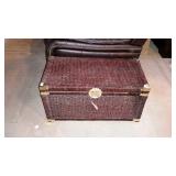 Nice wicker twist storage trunk, nice brass decor