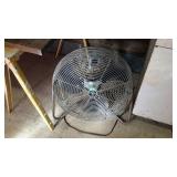 PATTON high velocity floor fan. 22" diameter.