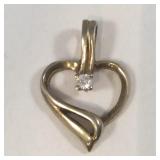 925 Sterling silver topaz heart pendant 1.8g