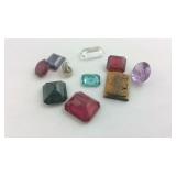 Mixed loose gemstones