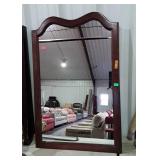 Wall decor mirror does not hang 28 by 43