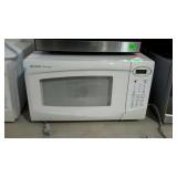 Sharp microwave with carousel, tested & working -