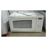 Sharp microwave, carousel style missing glass tray