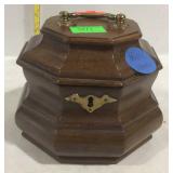 Henkel Harris tea caddy