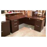 Office desk with return. Desk is 66"×30"×29" with