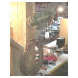 Plant hanging basket, and reef