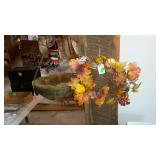 Flower hanging basket and reef