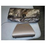 2 vintage purses