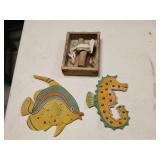 3 nautical decorator pieces fish seahorse pelican