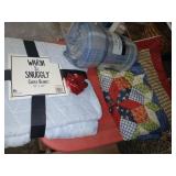 3 pieces a blanket, a throw quilted pillow shams
