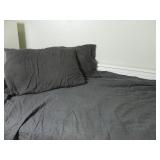 Gray Linen Duvet and 2 Shams