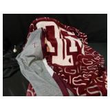 A&M Athletic Pants (M) Fleece Throw