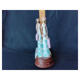 Friendship figurine