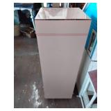 Pedestal display
