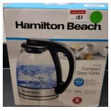 LOOKS NEW HAMILTON BEACH 1-L CORD FREE KETTLE LOOKS NEW HAMILTON BEACH 1-L CORD FREE KETTLE