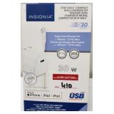 INSIGNIA 30-W USB-C COMPACT WALL CHARGER KIT