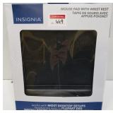 INSIGNIA MOUSE PAD WITH WRIST REST