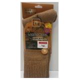 BRAND NEW MERINO LAMBS WOOL SOCKS (SIZE:10-13) BRAND NEW MERINO LAMBS WOOL SOCKS (SIZE:10-13)