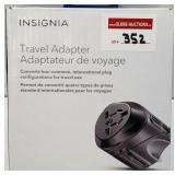 INSIGNIA TRAVEL ADAPTER
