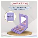 LOOKS NEW BEYOND SHIMMER & MATTE EYESHADOW PALETTE