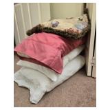 Estate lot of pillows