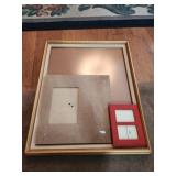 3 different sized picture frames