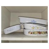 Lot of 4 corning ware dishes