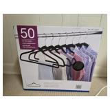 Box of 50 non slip hangers