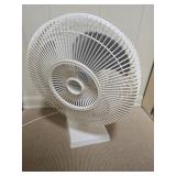 Lakewood plastic fan