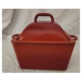 Red square Dutch oven