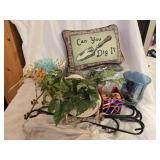 Estate lot of decor