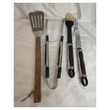 Lot of 4 grill ware