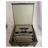 Vintage type writer as is