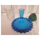 4 misc glass pieces