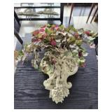 Decorative wall sconce