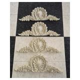 Lot of 4 wall hangers