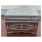 Beautiful Shabby Chic Mirrored Box with Lid
