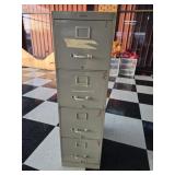 4 drawer Metal filing cabinet