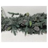 2- 6ï¿½ long pine, pine cones and berries garland